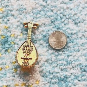 Wonderful! Vintage 1960s Avon Mandolin Cream Perfume Glace